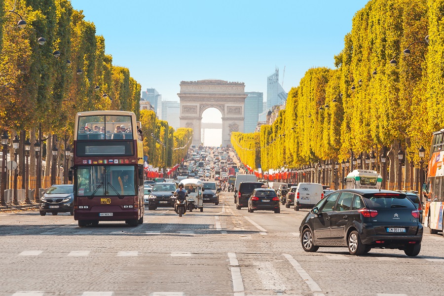 Laws you need to know when driving in Europe - Sterling